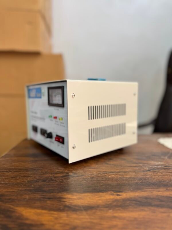 Servo Motor Stabilizer (AVR) 1kva - Image 2