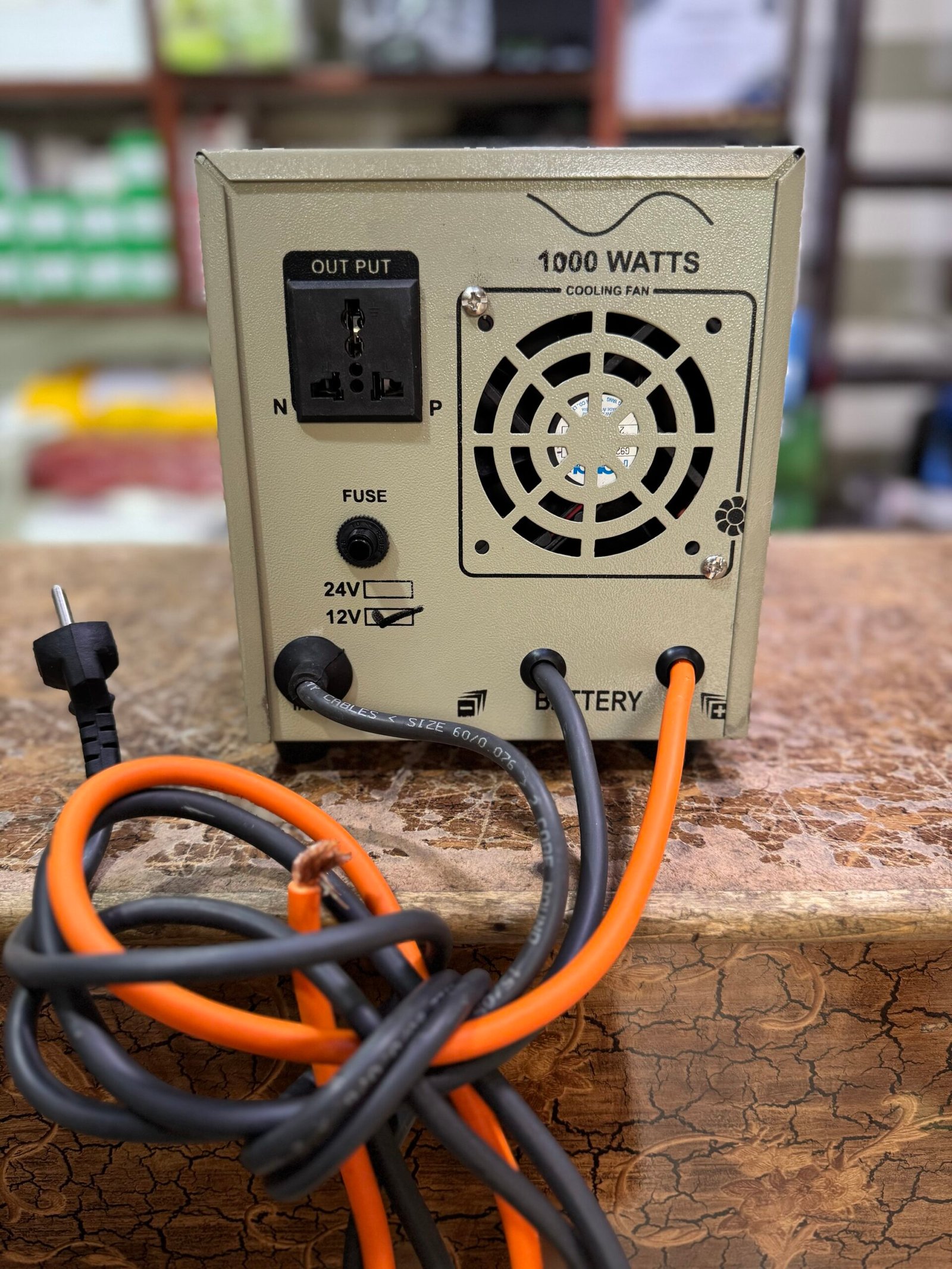 Pure Sine wave UPS 1kw 12v - Image 2