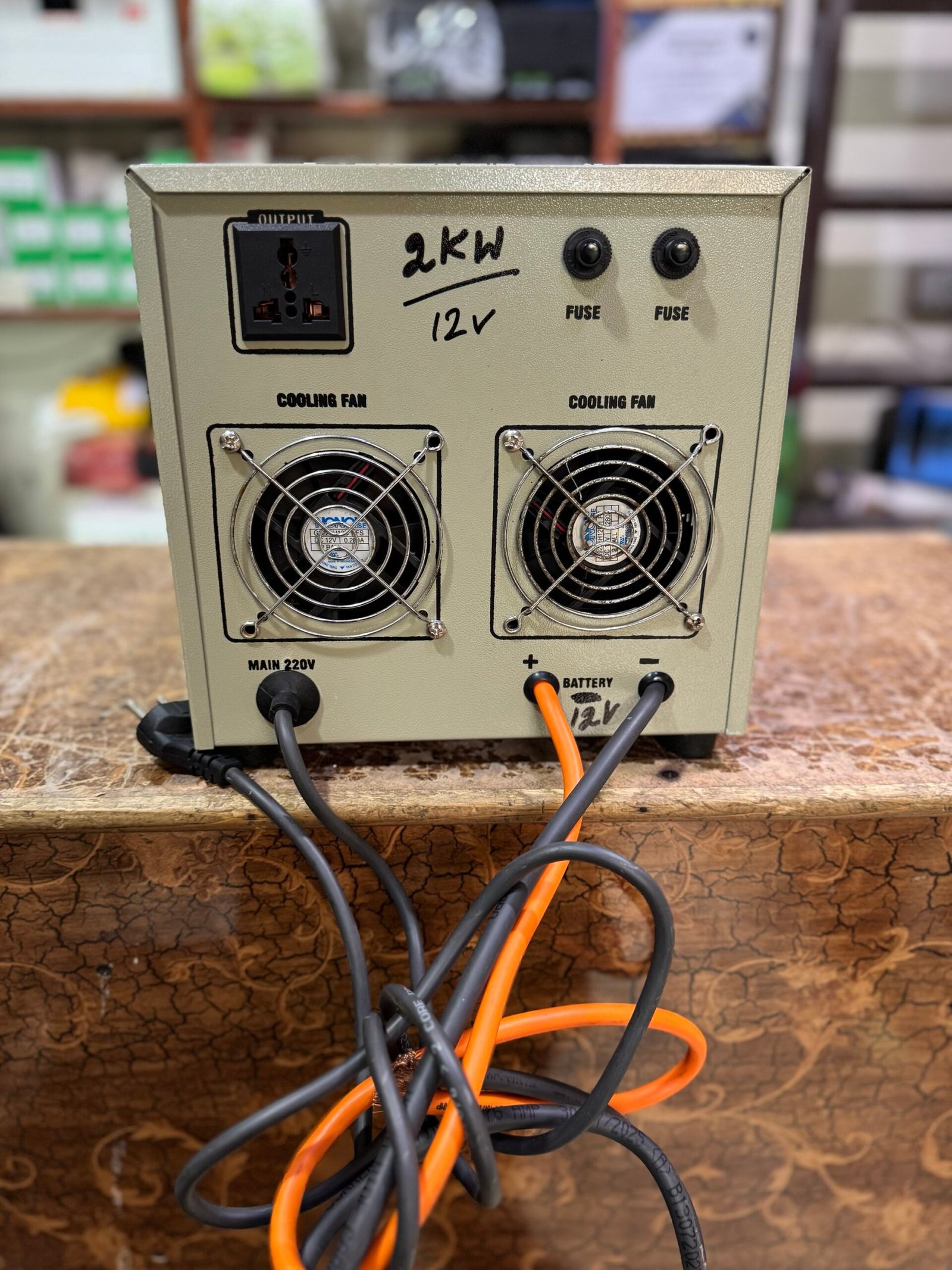 Pure Sine Wave UPS 2Kw 12v 2000Watt - Image 2